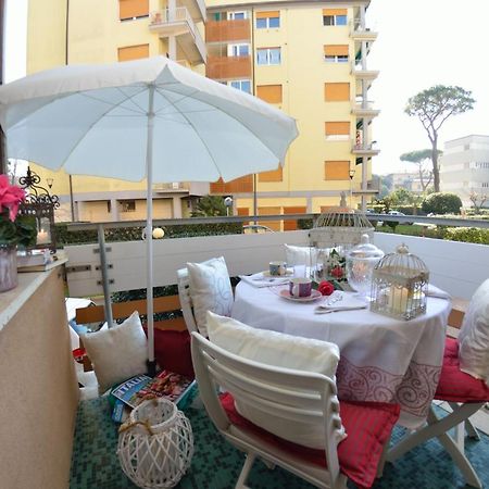 Carnevale Apartment Viareggio Exterior photo